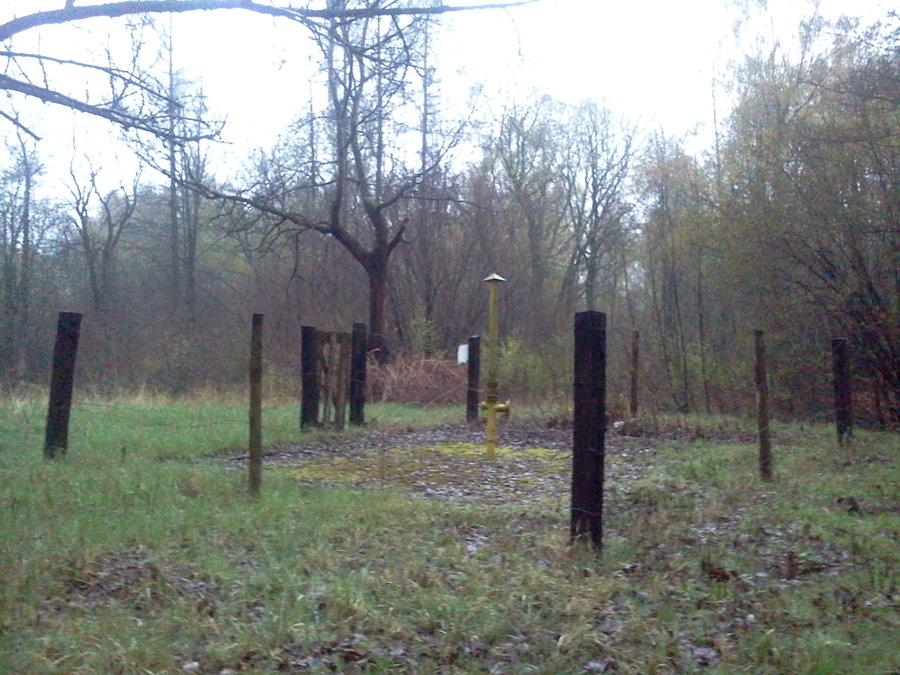 Zabetonowany 2 szyb kopalni Gabriela