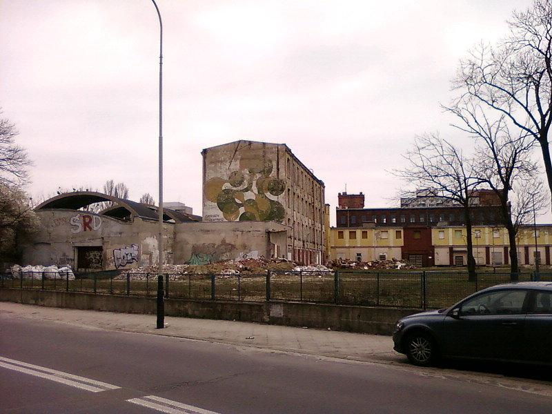Ruiny fabryki przy Sienkiewicza