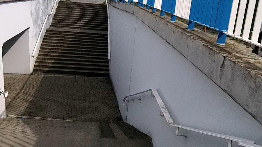 Wejście do przejścia podziemnego