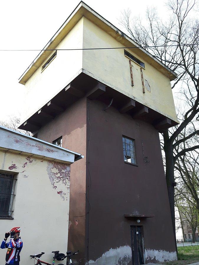 Wieża ciśnień !?