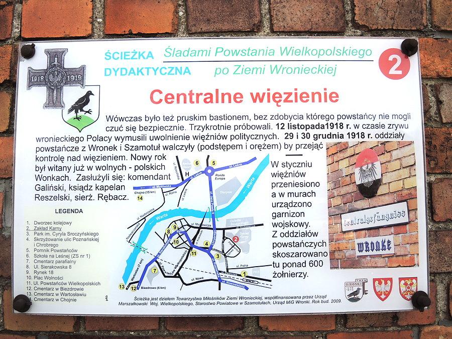 Więzienie we Wronkach - tablica informacyjna