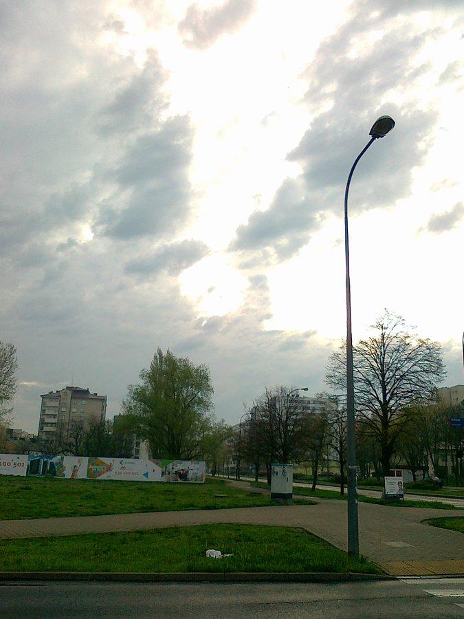 Pogoda, jak kobieta, zmienną jest :)