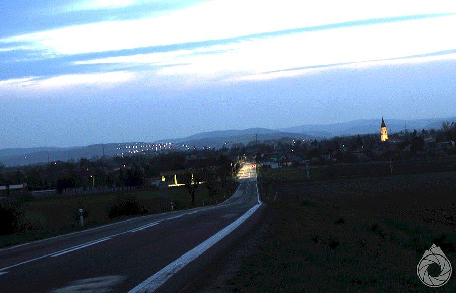 Powoli świta