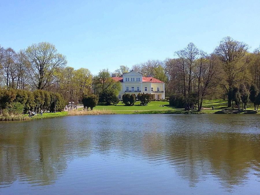 Zespół pałacowo - parkowy w Złotym Potoku