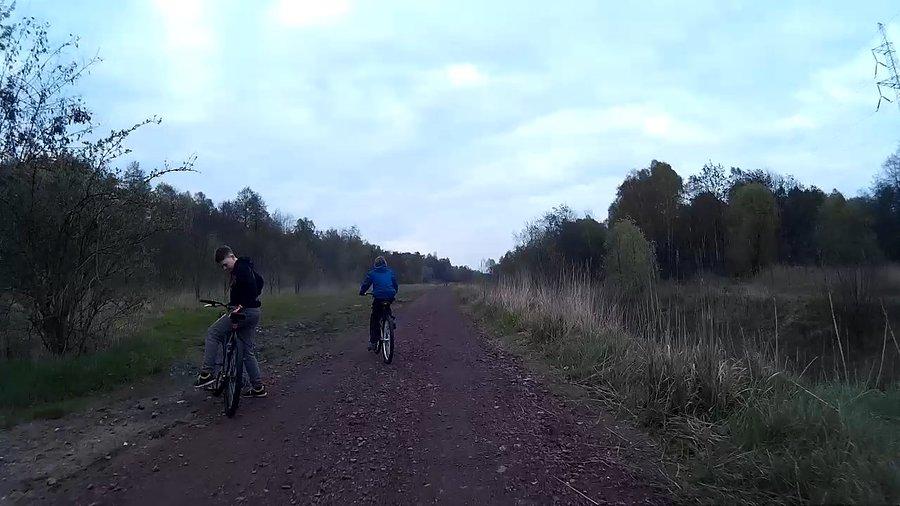 Na nowych rowerach?