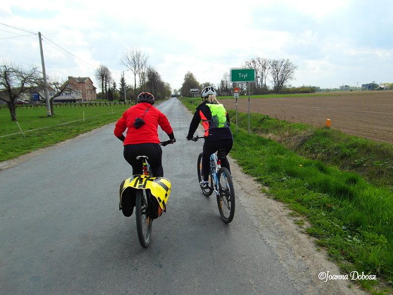 Miejscowość Tryl - Szlak WTR