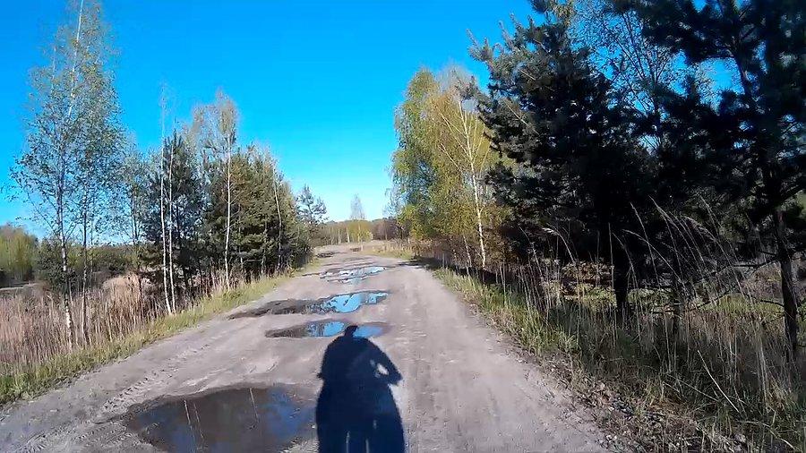 Po drugiej stronie ul Chudowskiej