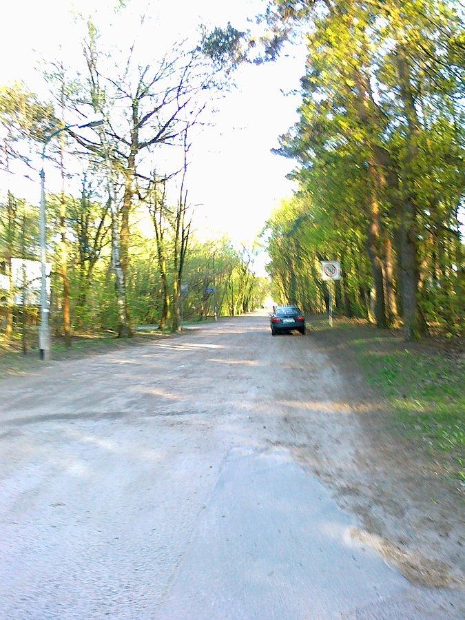 Ulica Kleeberga tym razem zupełnie sucha