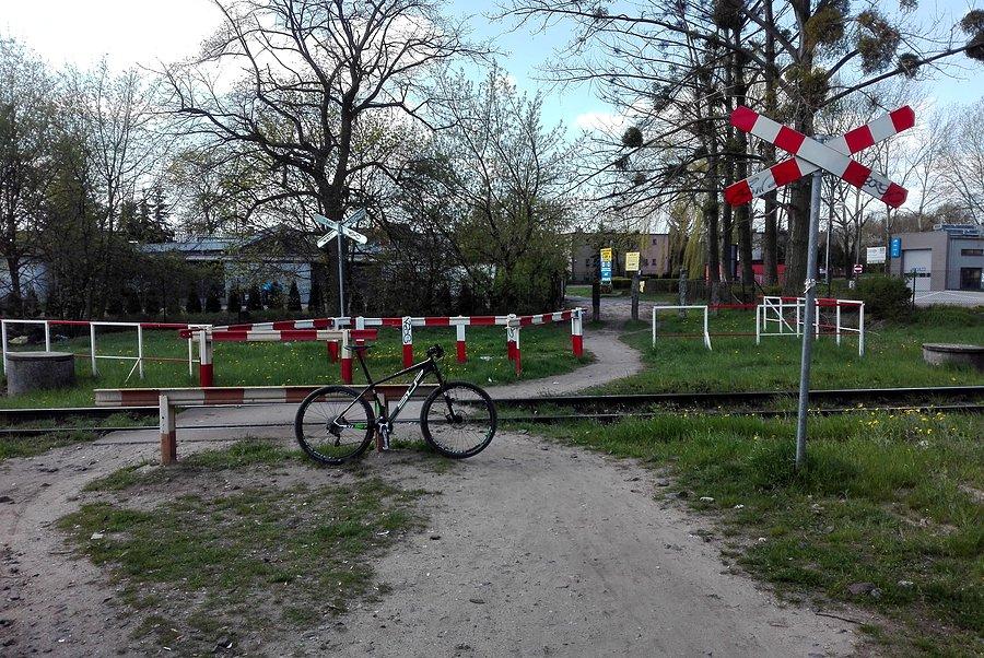 Przejście kolejowe na Dmowskiego