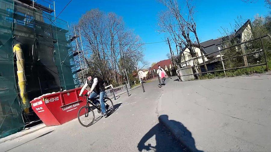 Czerwony jak hasiok