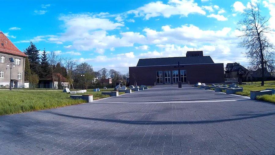 Na miejscu starego kościoła w Kończycach
