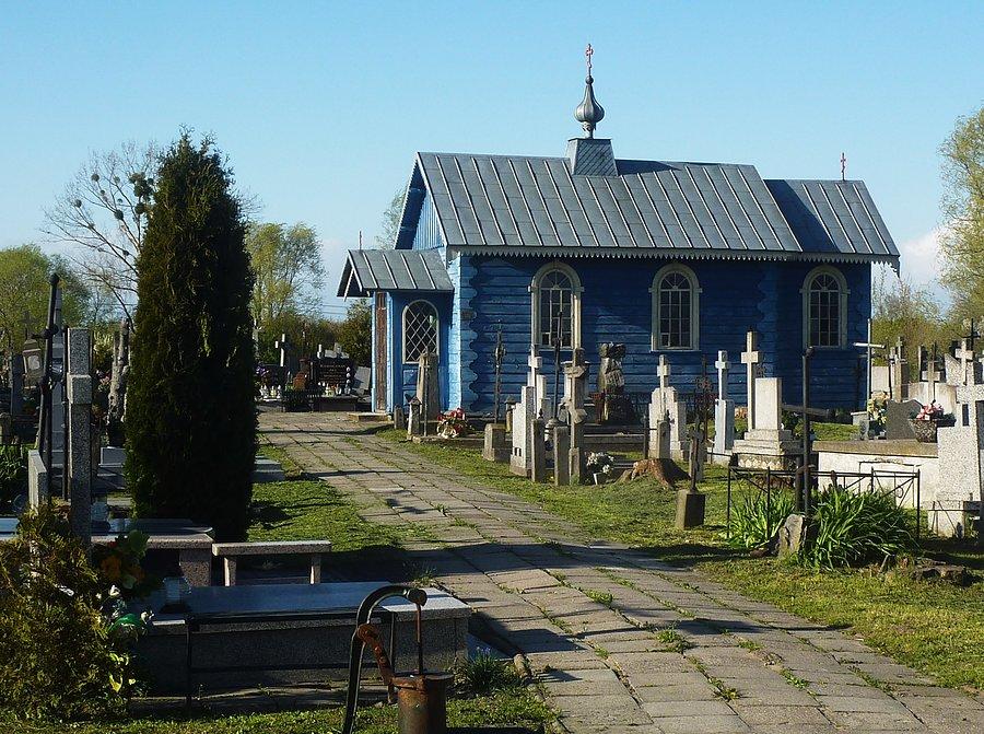 Cmentarz prawosławny w Terespolu. Kaplica cmentarna bardzo rosyjska w swojej formie