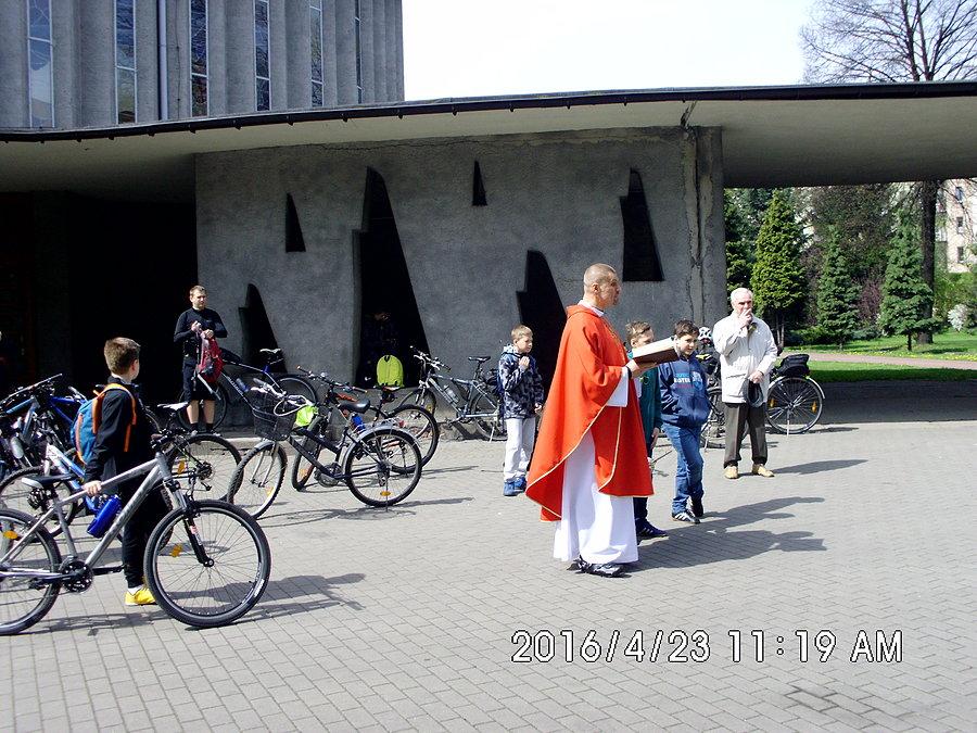 Błogosławieństwo rowerów na rozpoczęcie sezonu