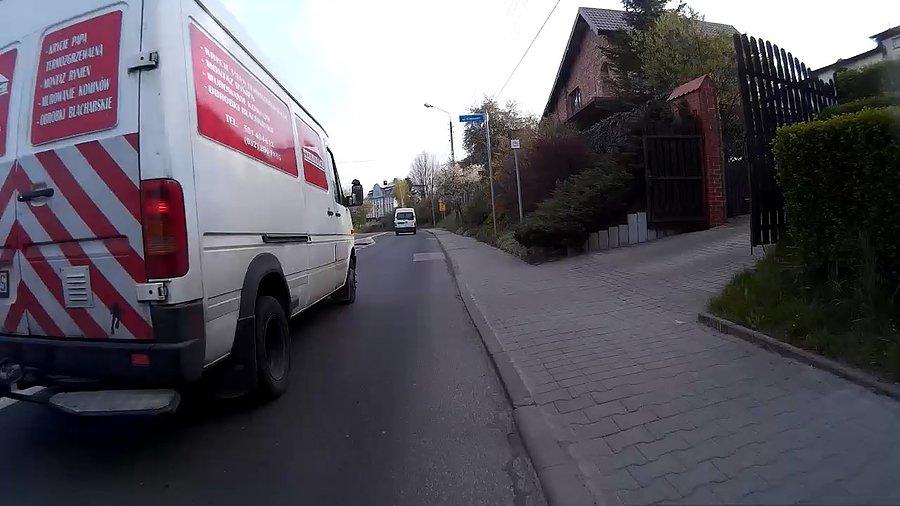 Na wyprzedzanie na gazetę