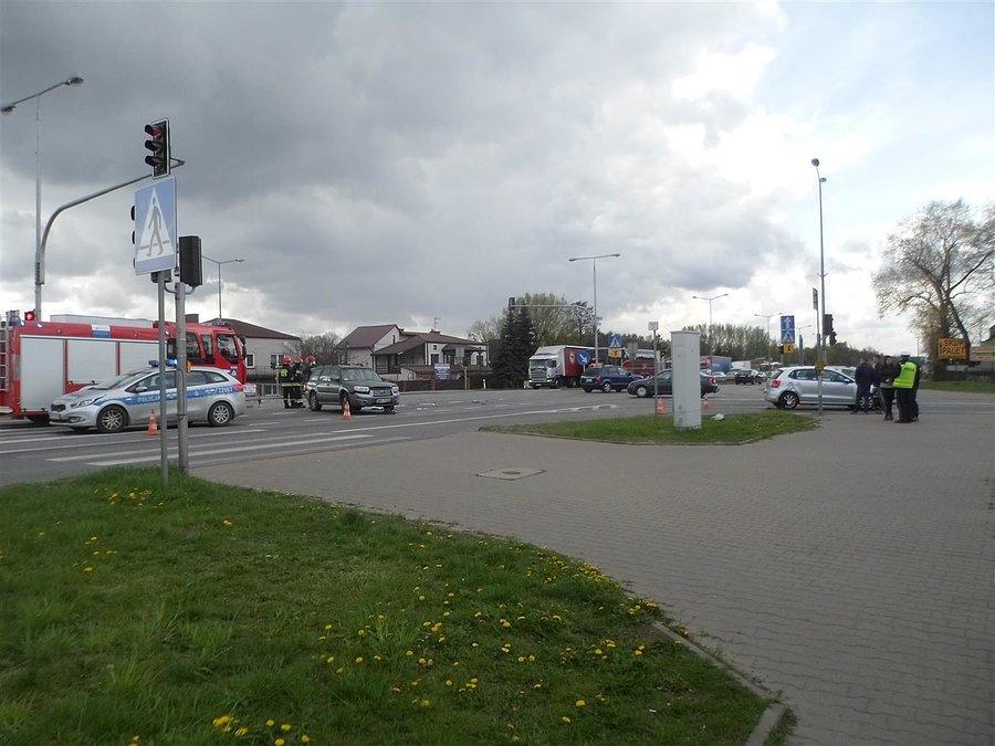 Kolizja w Słupnie, korek aż za Radzymin