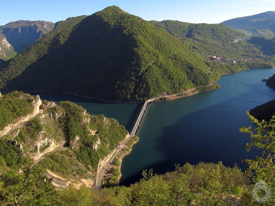 Pivsko jezero