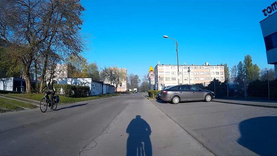 Świeci słońce, rowerzyści wyjechali z domów ;)
