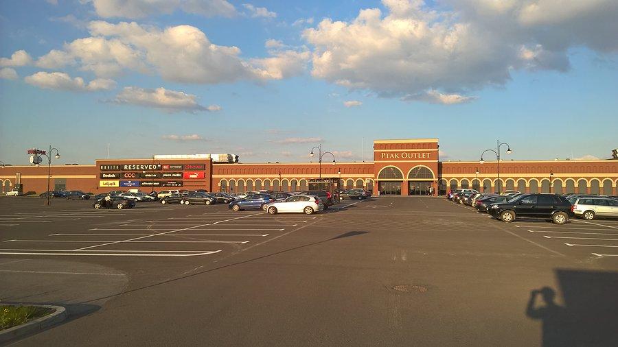 Ptak Outlet
