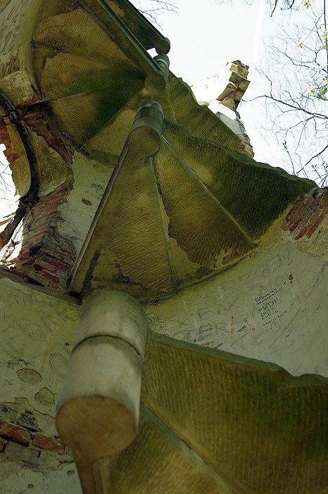 Ruiny Chwalimierz 6