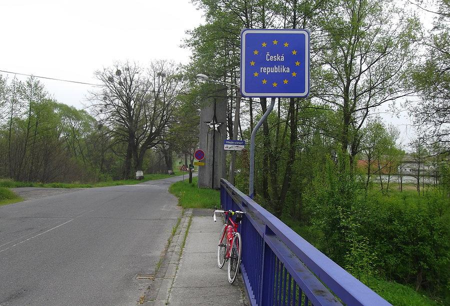 Gołkowice, wjeżdżam do Czech