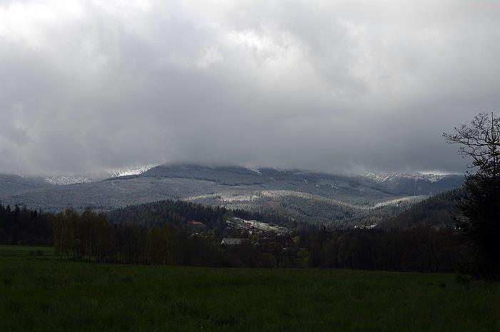 Widok na Karkonosze 2