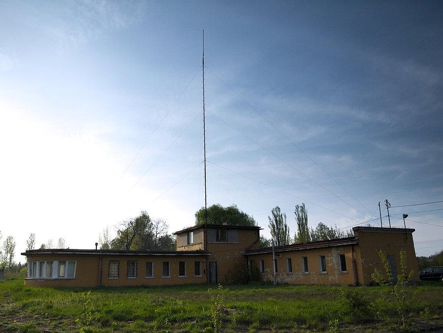 Budynek byłego lotniska w Aleksandrowie Łódzkim