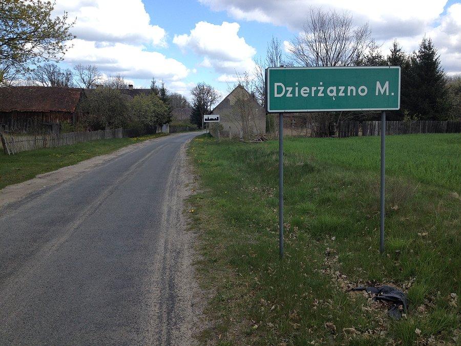 Dzierżązno Małe - lokalizacja kolejnego zabytkowego kościoła