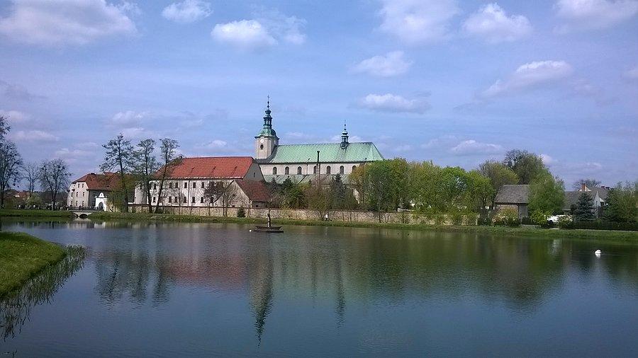 Klasztor w Jemielnicy