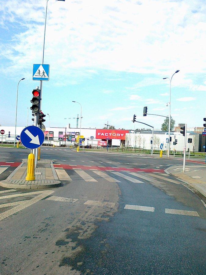 Koniec ulicy, skręcam w prawo