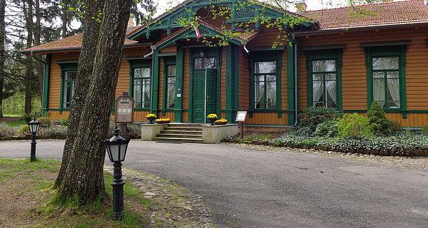Dworzec carski w Białowieży
