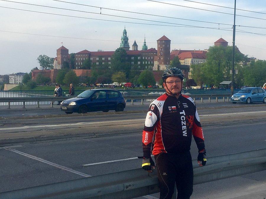 Wawel w tle