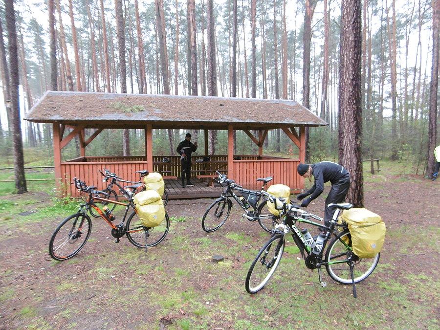 Przerwa na pierwszych 100km