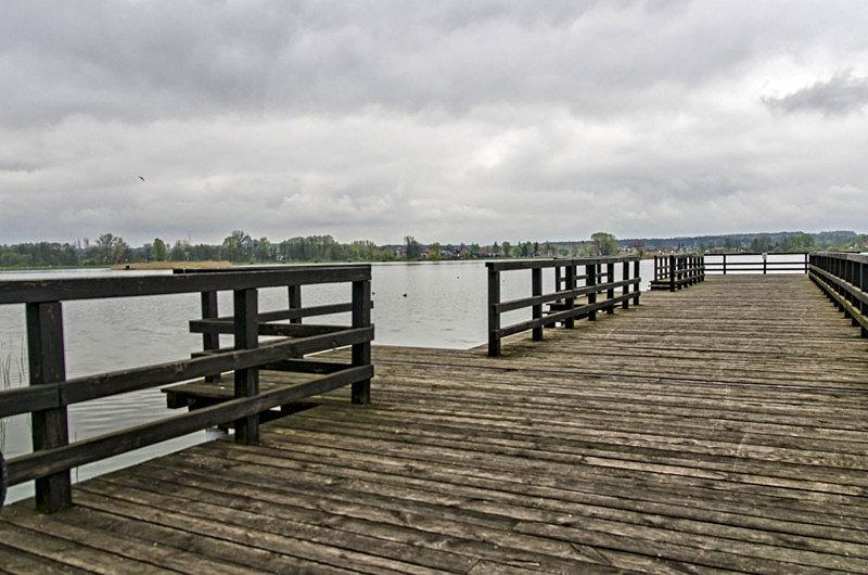 Molo na zalewie Kraśnickim