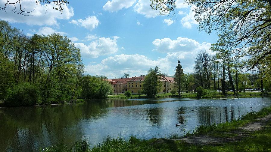 Pocysterski Zespół Klasztorno-Pałacowy w Rudach
