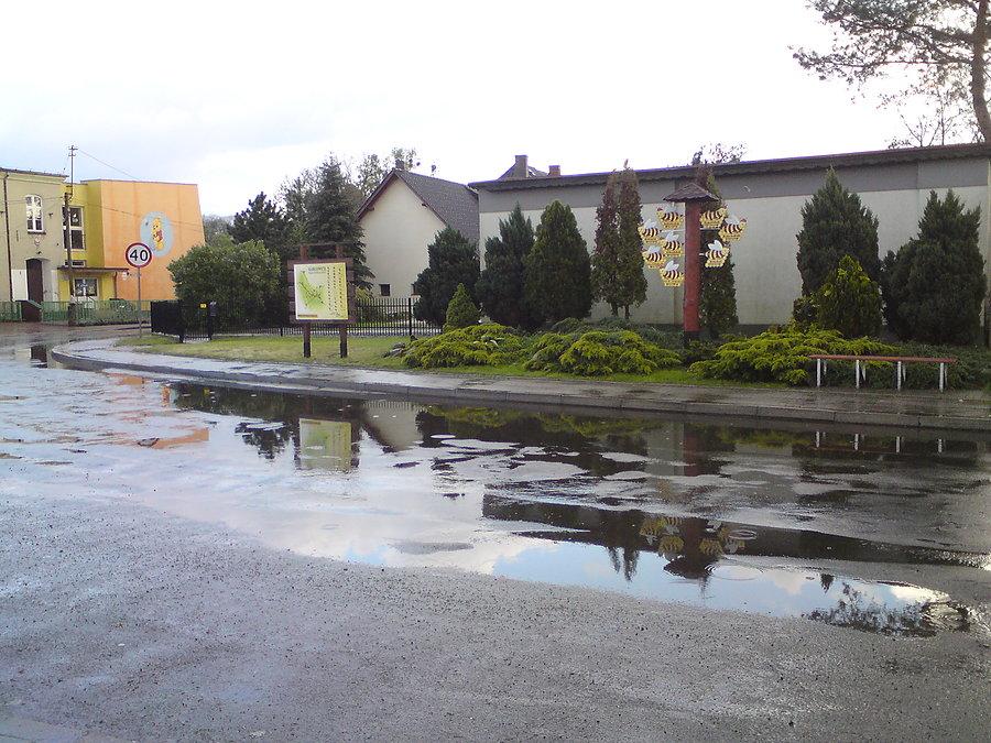 Krajobraz po burzy na Karłowickim Rynku