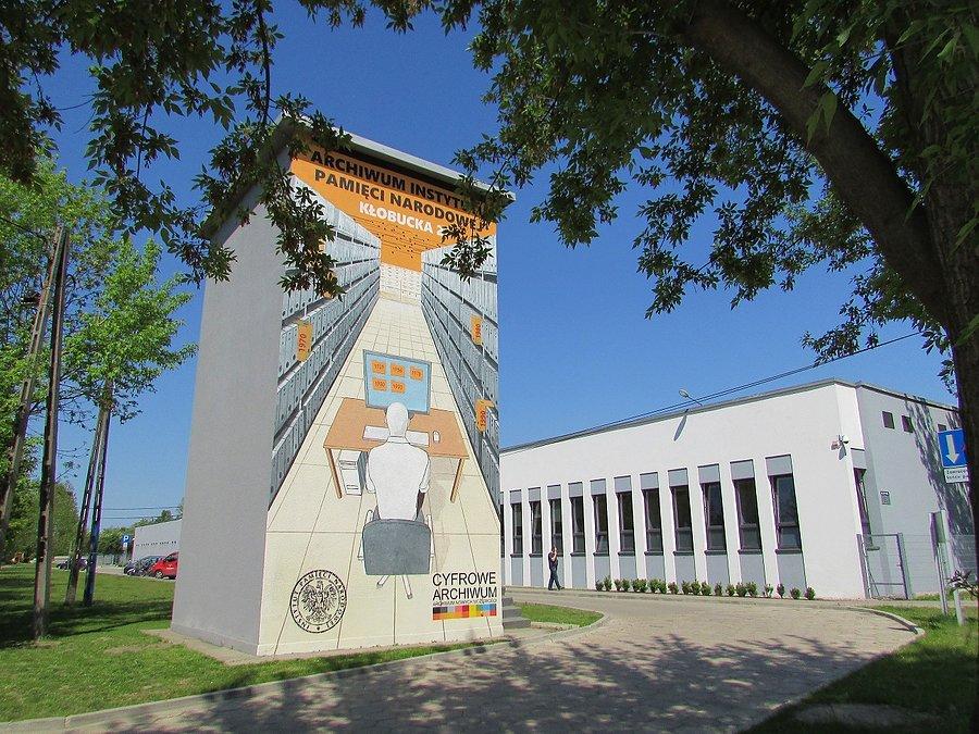 Instytut Pamięci Narodowej na Kłobuckiej 21