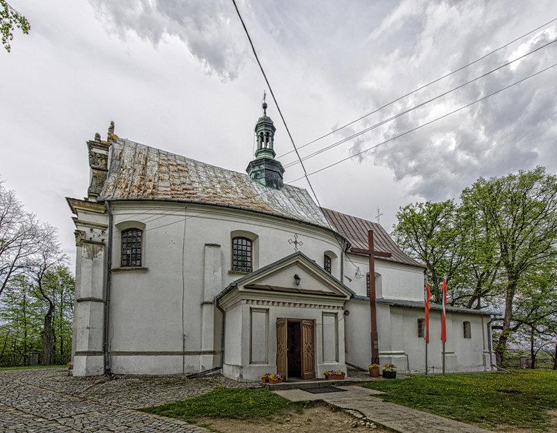 Parafia rzymskokatolicka Trójcy Przenajświętszej w Samborcu