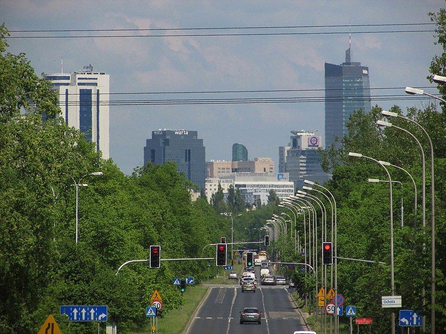 Z kładki nad ul. Żwirki i Wigury