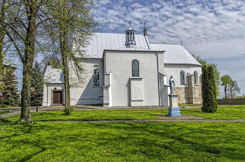 Kościół parafialny pw. Wniebowzięcia NMP w Goźlicach