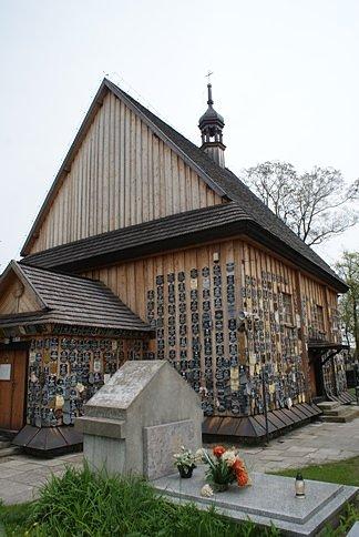 Zabytkowy kościół św. Anny w Zaklikowie