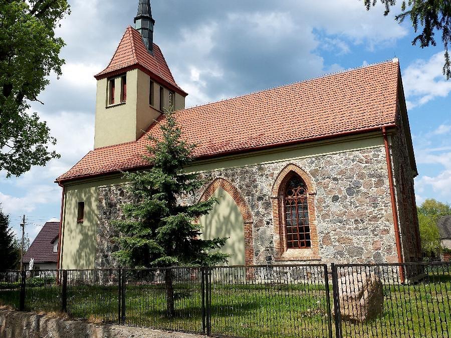 Krzemień - Kościół filialny p.w. Wniebowzięcia NMP z 1 poł. XIX w