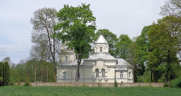 Kościół św. Antoniego Padewskiego wzniesiony w latach 1880-1883 jako cerkiew prawosławna