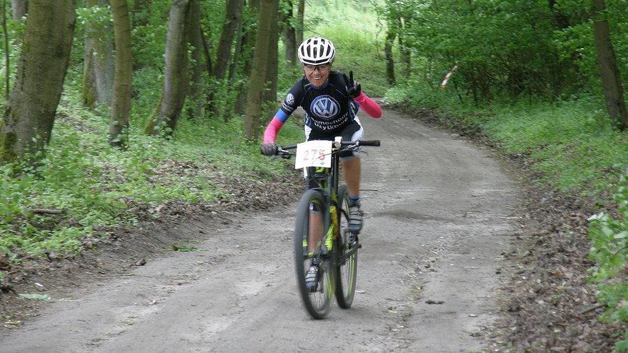 A jakże miło mi kibicowac i pstrykać zdjęcia bikerkom :)