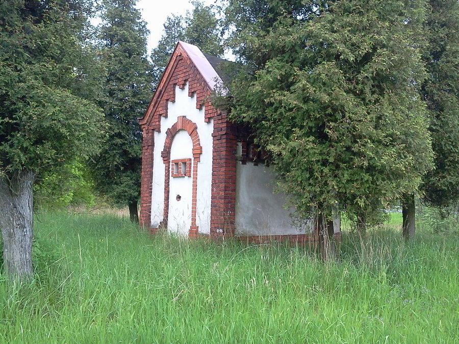 Kapliczka św. J.Nepomucena