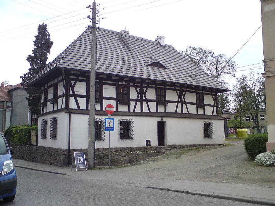 Legendarny Dom Kata