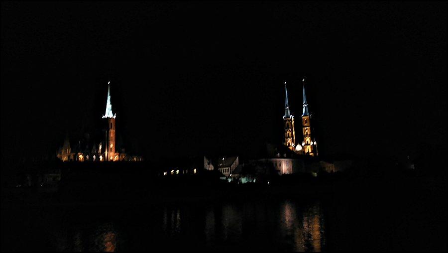 Ostrów Tumski nocą