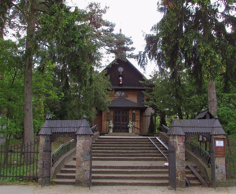 Kościółek w Starej Miłośnie