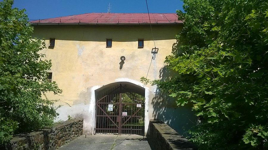 Divci Hrad - zamek niedostępny dla zwiedzających