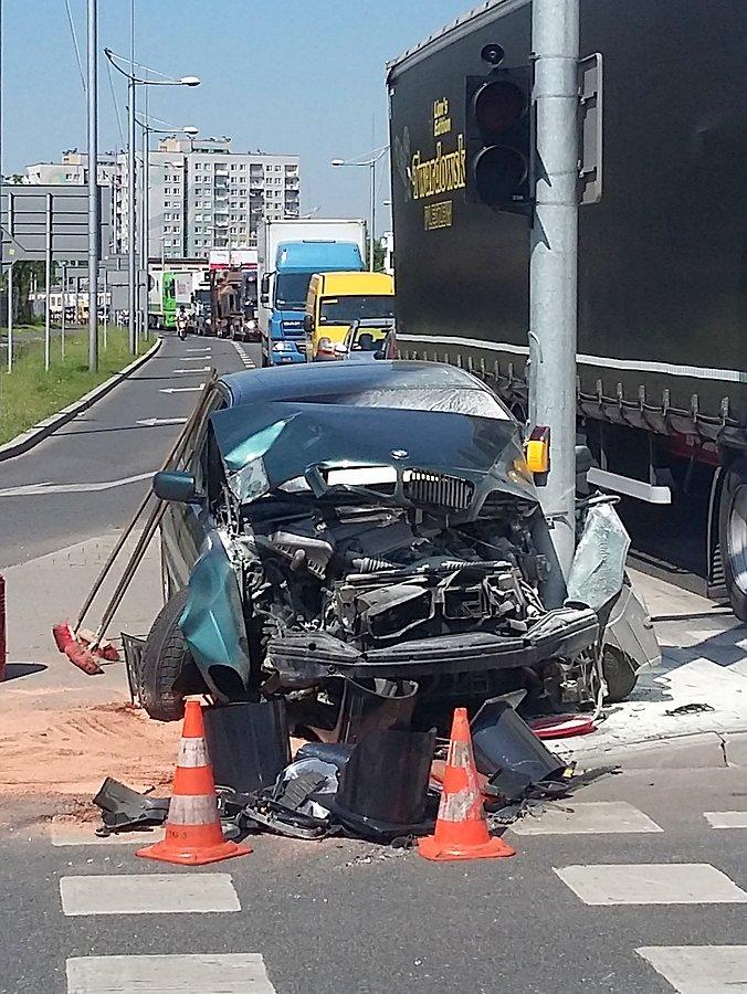 Wypadek na Rondzie Trzech Krzyży w Częstochowie II