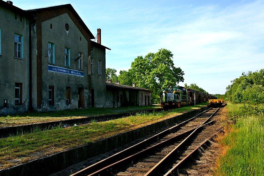 SM42-2603 w służbie Ecco Rail odpoczywa na stacji Pietrowice Wielkie